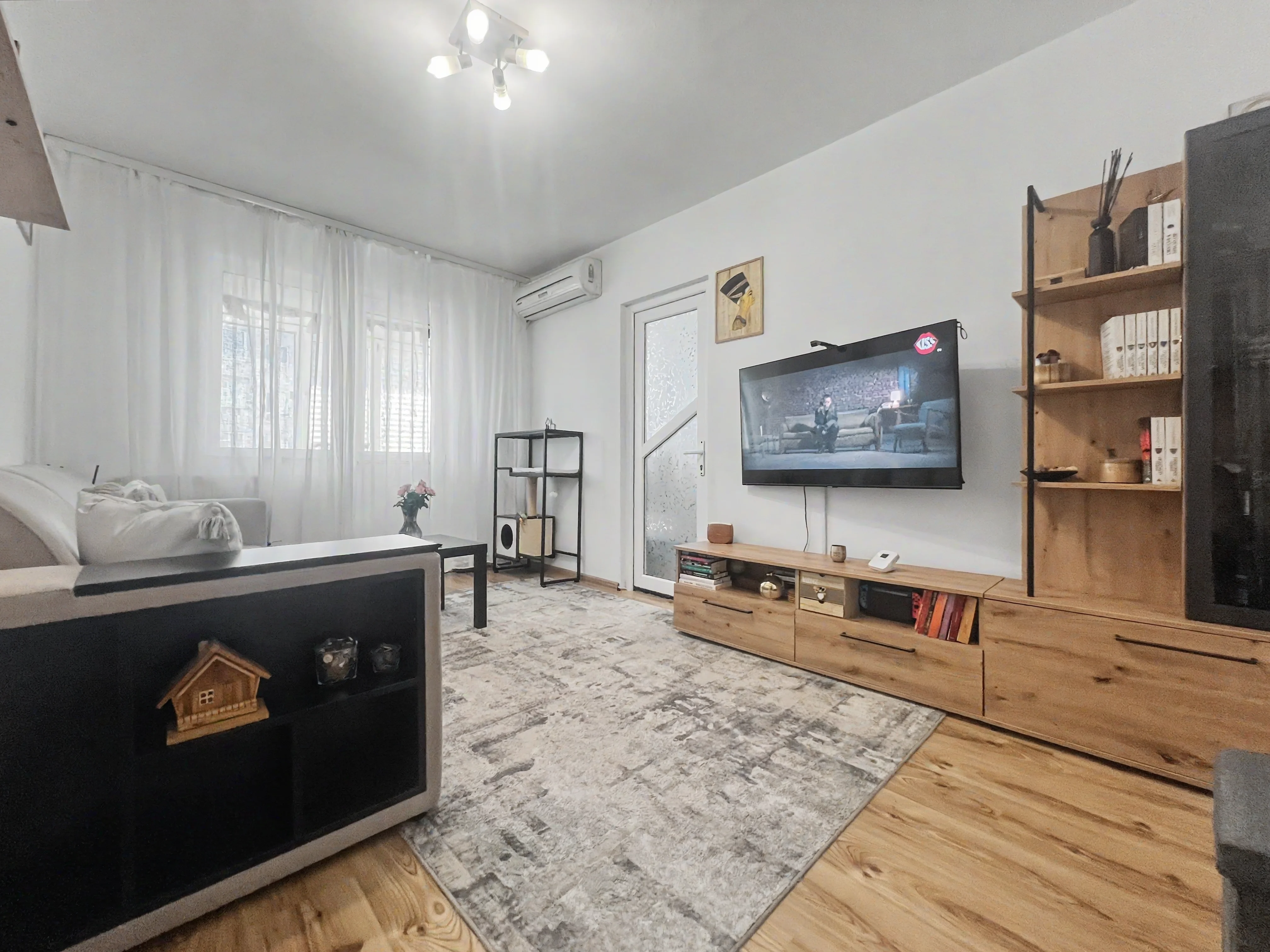 KM 4-5 - Apartament 2 Camere Ideale